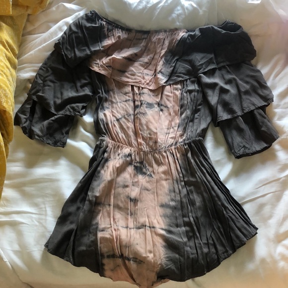 Romper - Picture 2 of 2